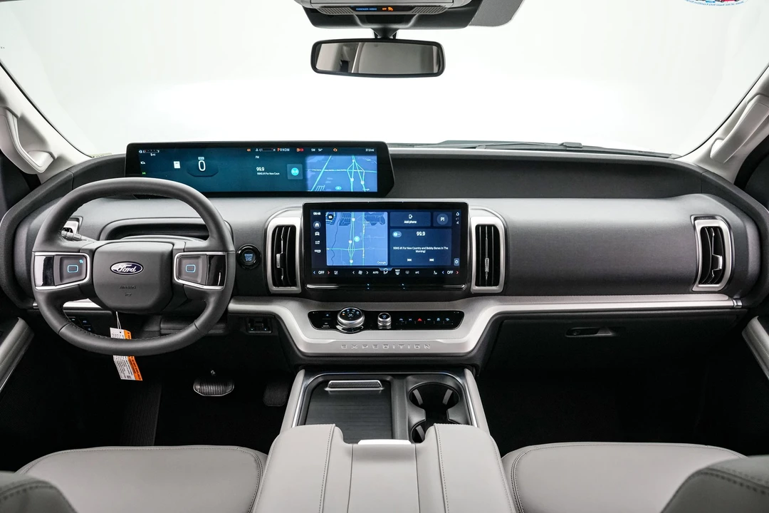 2026 Ford Expedition 5th Gen - Image 15 of 21