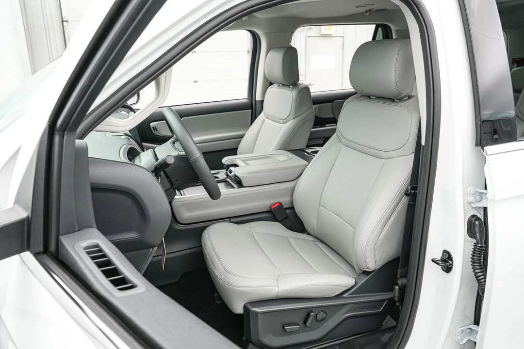 2026 Ford Expedition 5th Gen - Image 12 of 21