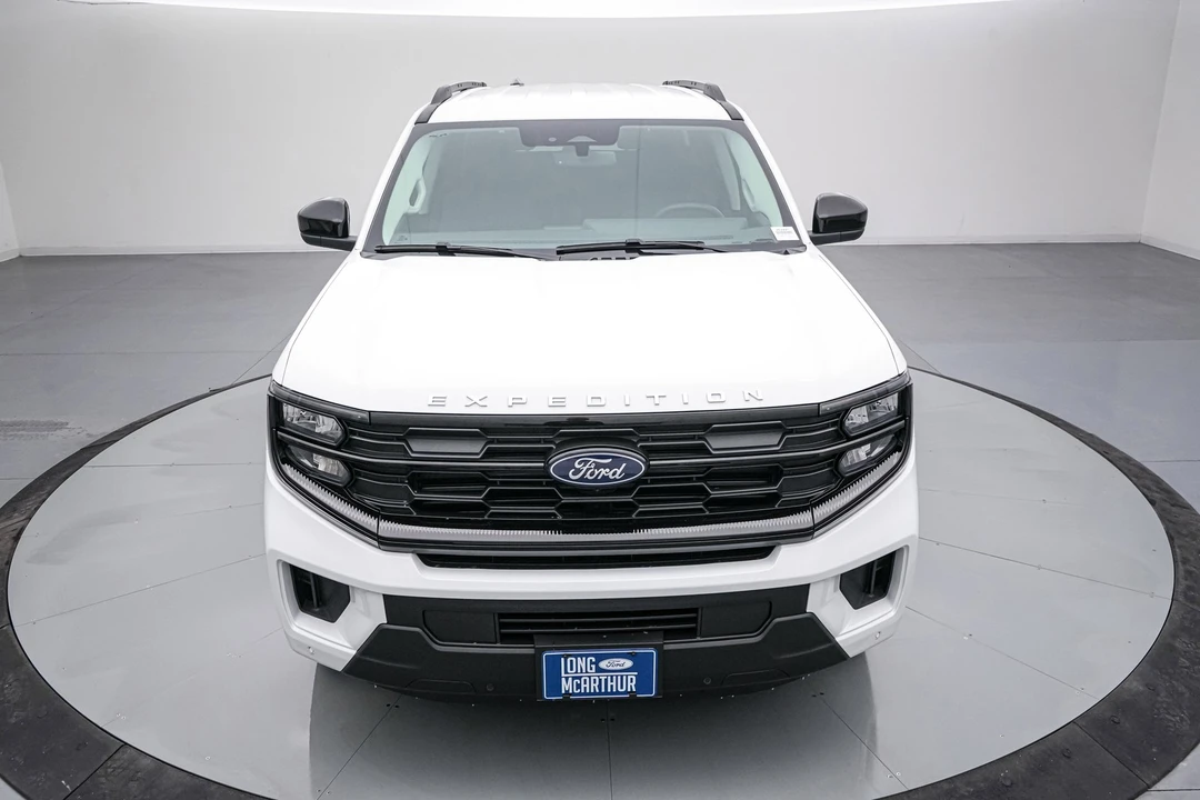 2026 Ford Expedition 5th Gen - Image 10 of 21
