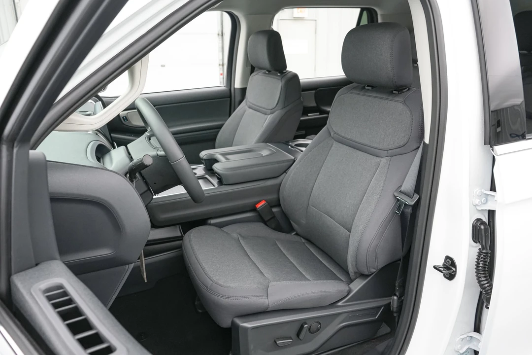 2026 Ford Expedition 5th Gen - Image 12 of 21