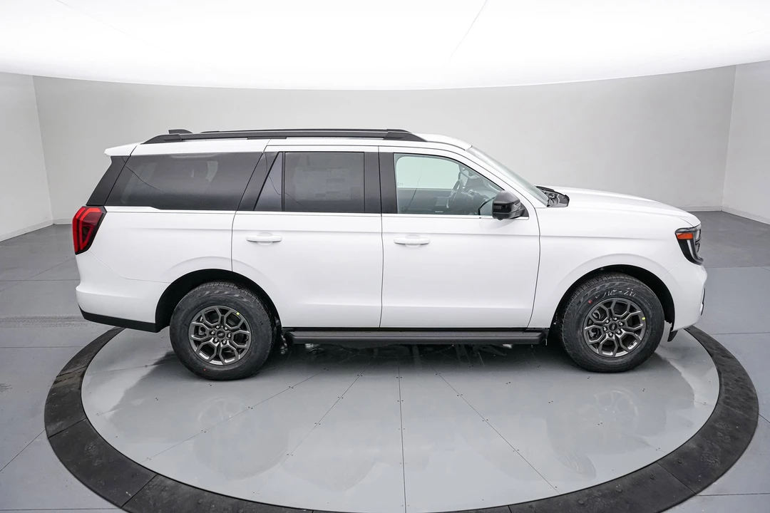 2026 Ford Expedition 5th Gen - Image 4 of 21