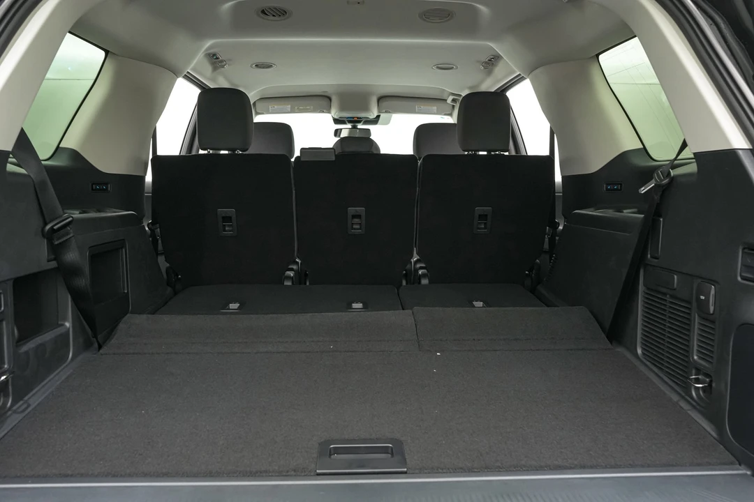 2026 Ford Expedition 5th Gen - Image 25 of 28