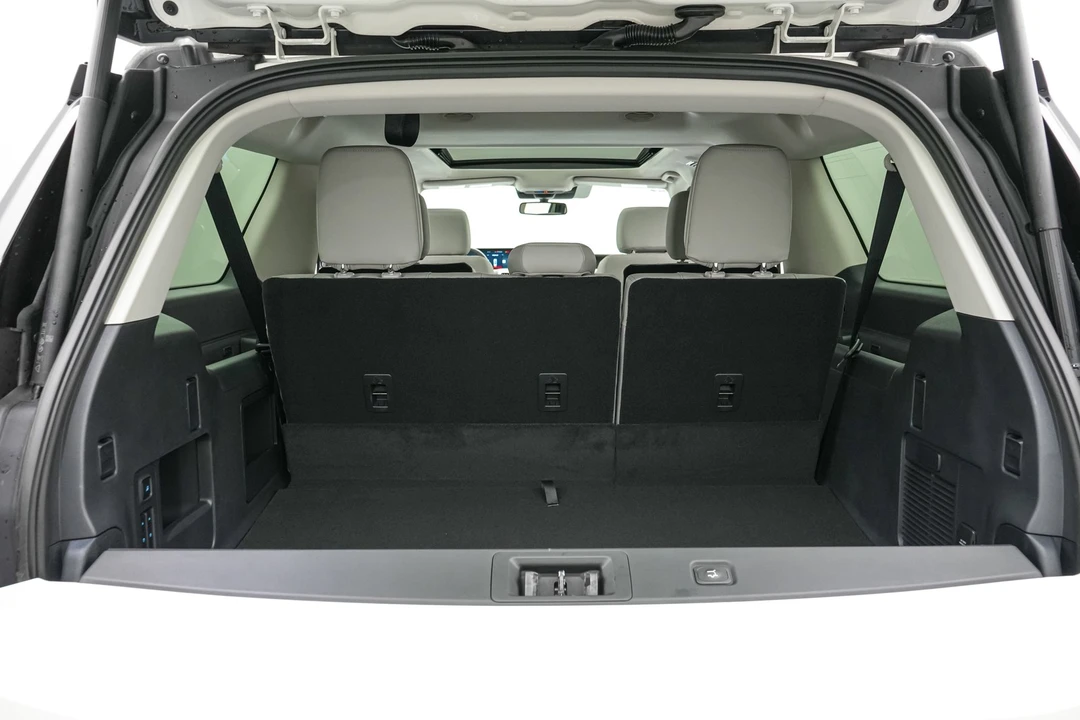 2026 Ford Expedition 5th Gen - Image 27 of 31