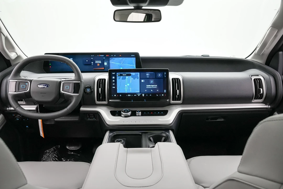 2026 Ford Expedition 5th Gen - Image 15 of 31