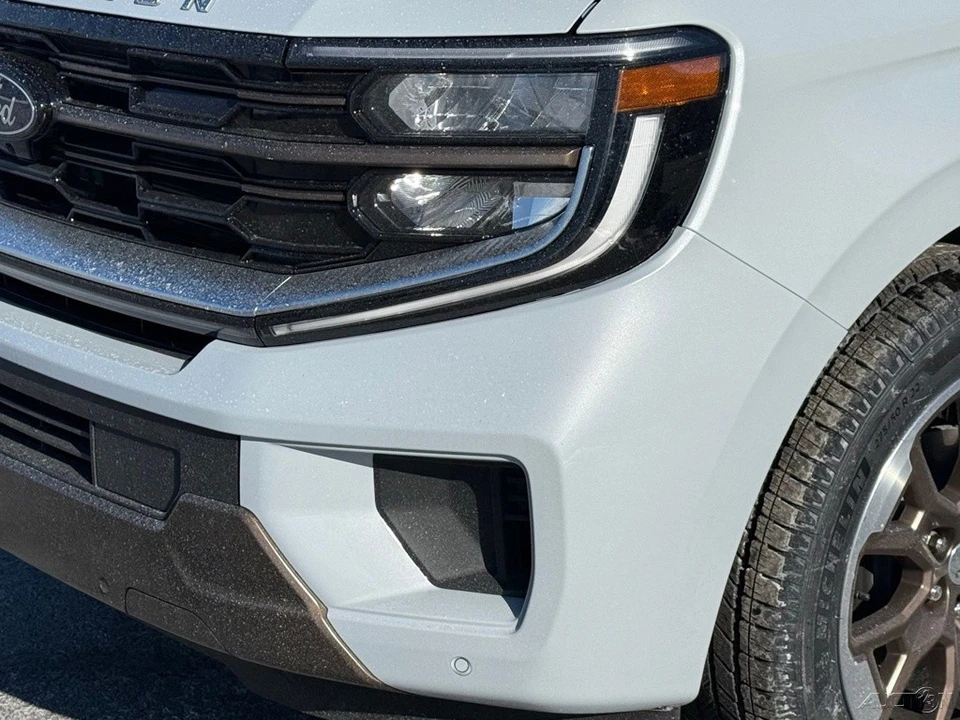2026 Ford Expedition 5th Gen - Image 11 of 12