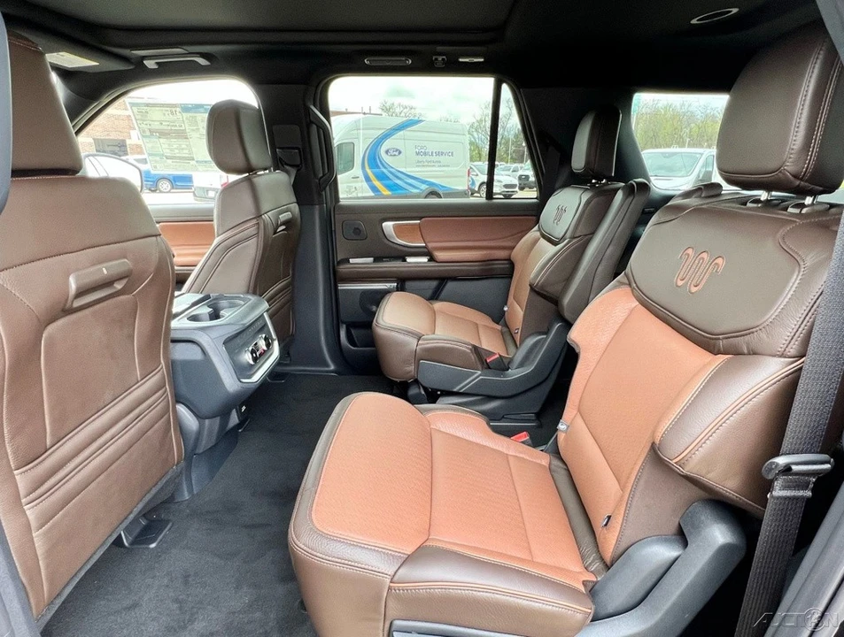 2026 Ford Expedition 5th Gen - Image 17 of 21