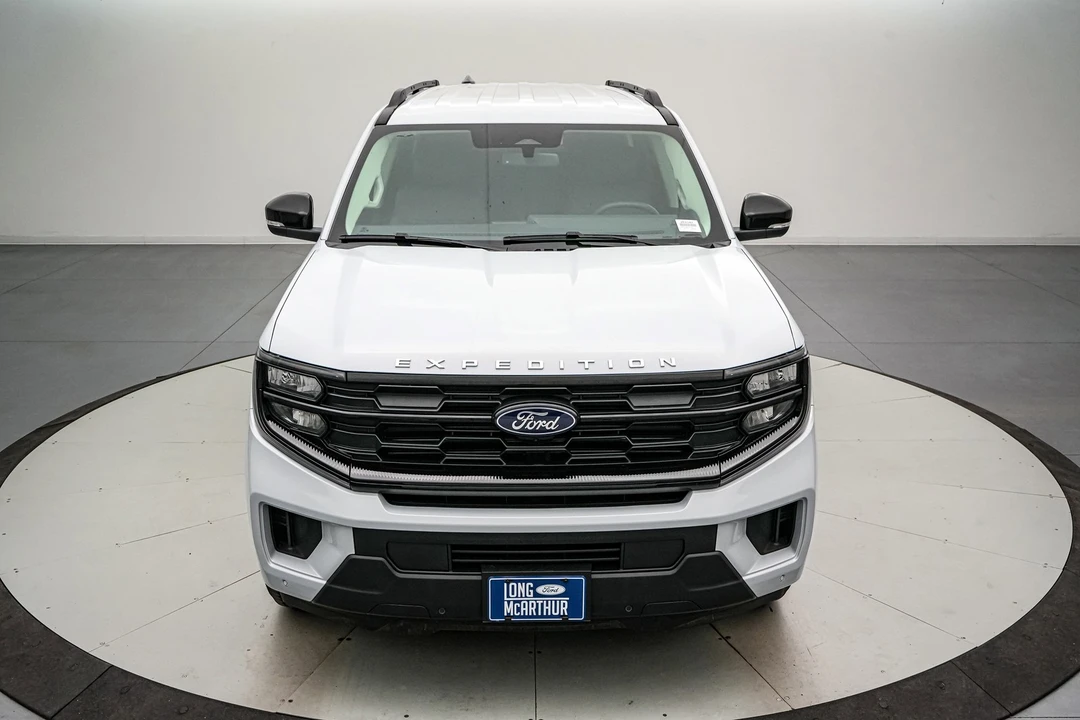 2026 Ford Expedition 5th Gen - Image 10 of 21