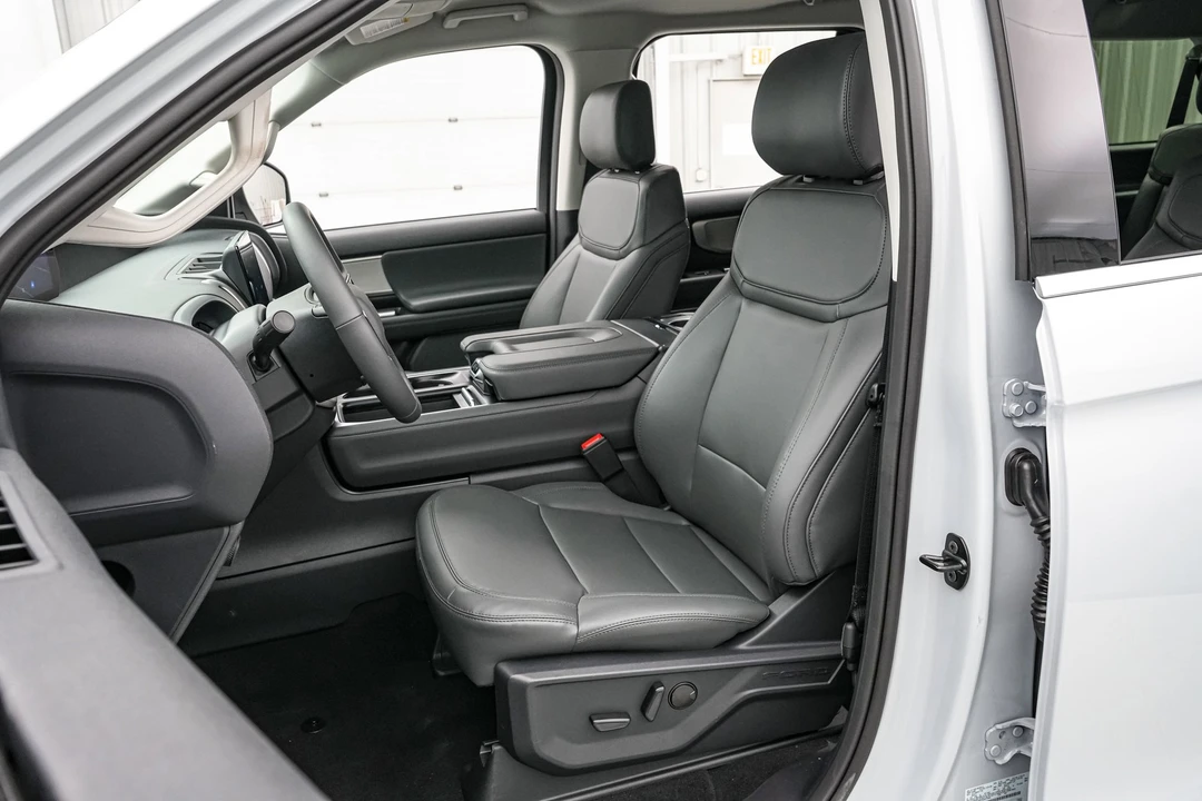 2026 Ford Expedition 5th Gen - Image 12 of 21