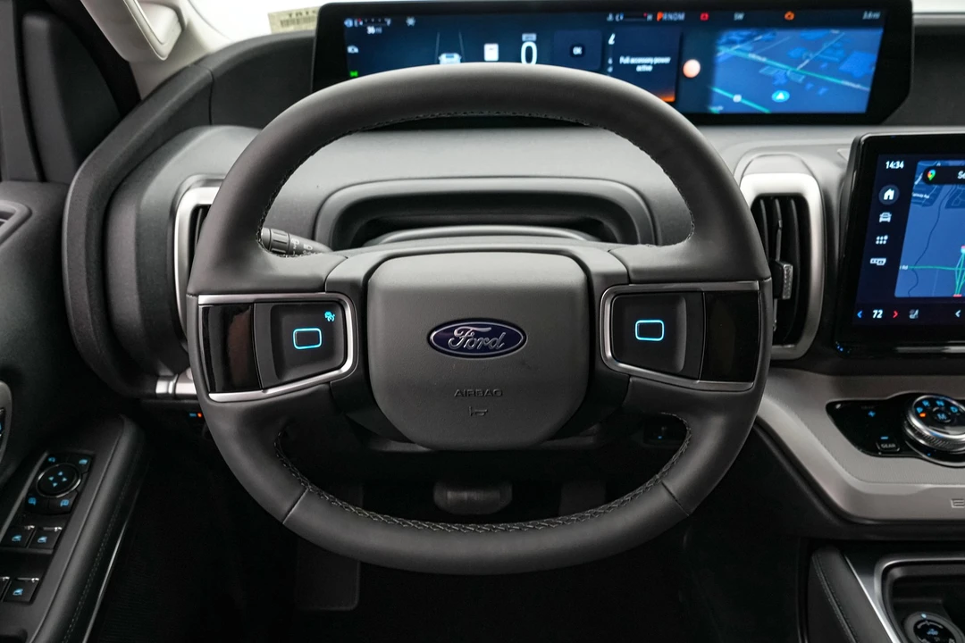 2026 Ford Expedition 5th Gen - Image 14 of 21