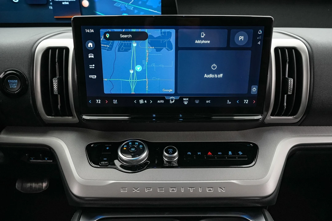 2026 Ford Expedition 5th Gen - Image 16 of 21