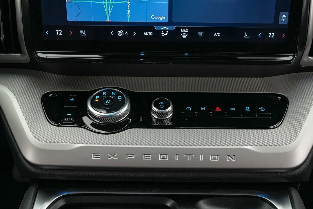 2026 Ford Expedition 5th Gen - Image 17 of 21