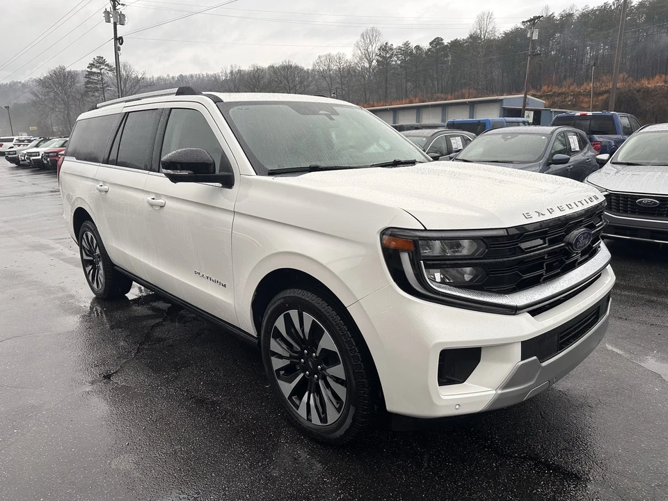 2026 Ford Expedition 5th Gen - Image 4 of 21