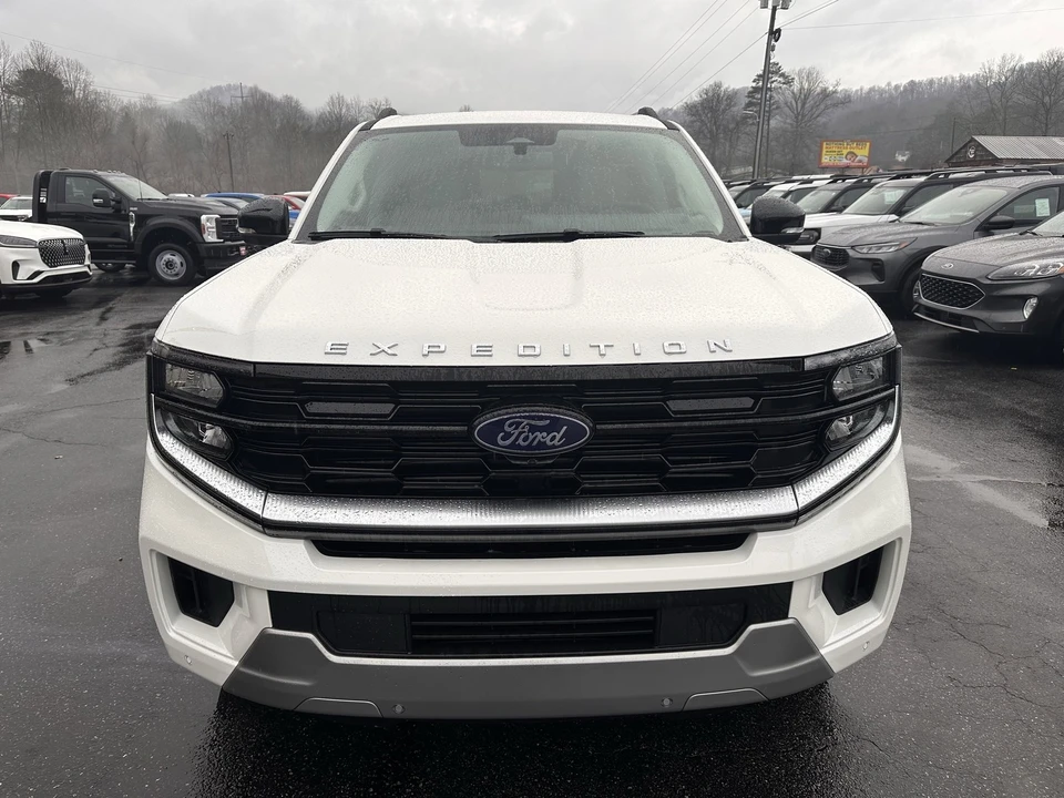 2026 Ford Expedition 5th Gen - Image 3 of 21