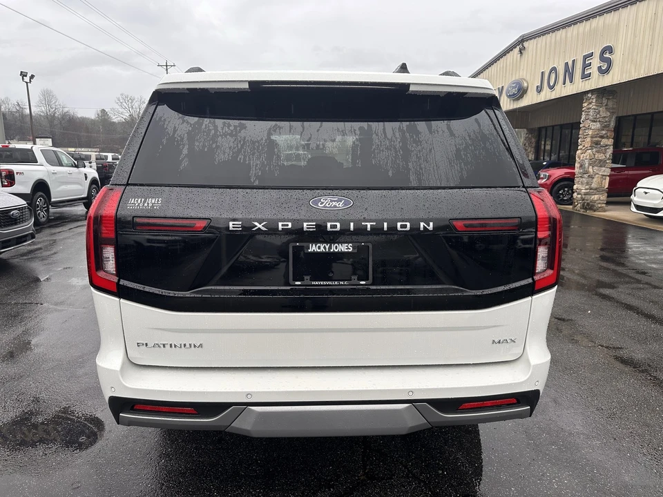 2026 Ford Expedition 5th Gen - Image 7 of 21