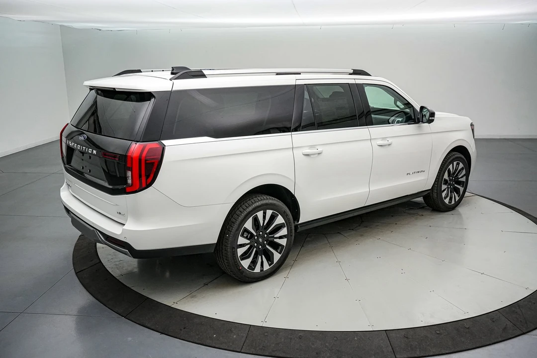 2026 Ford Expedition 5th Gen - Image 5 of 21