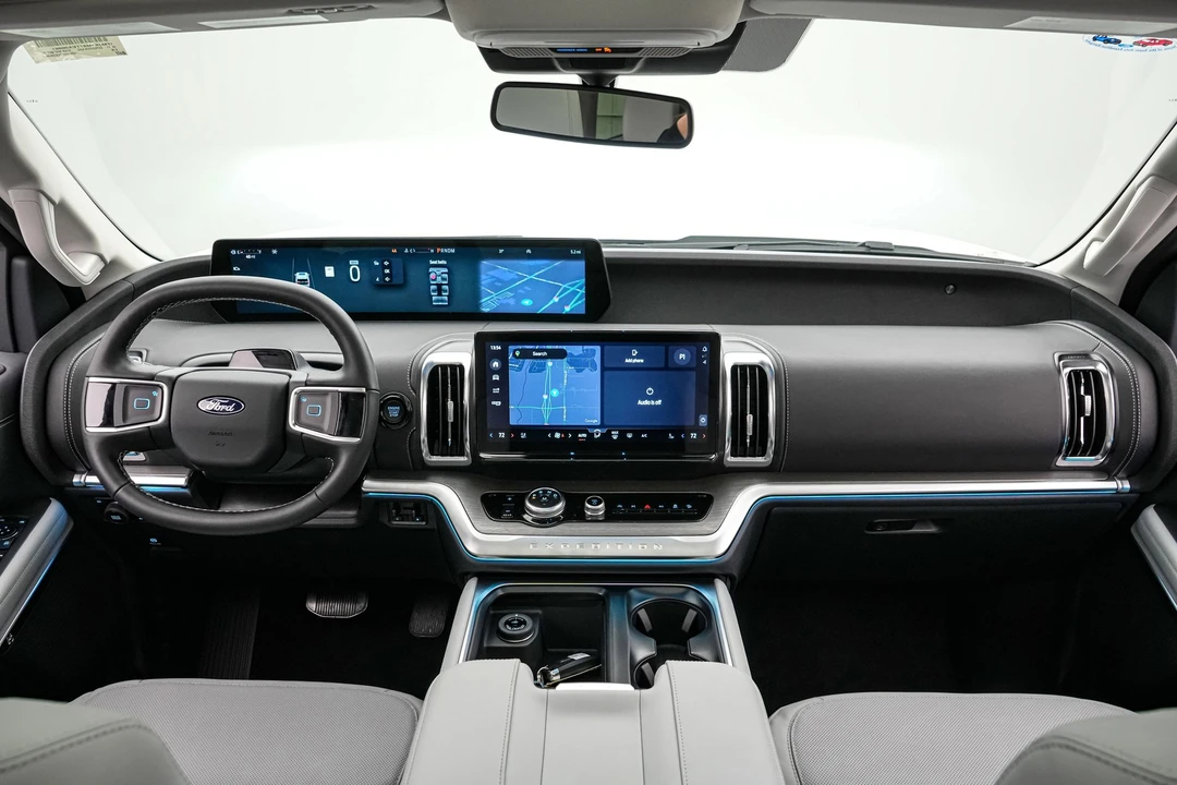 2026 Ford Expedition 5th Gen - Image 15 of 21