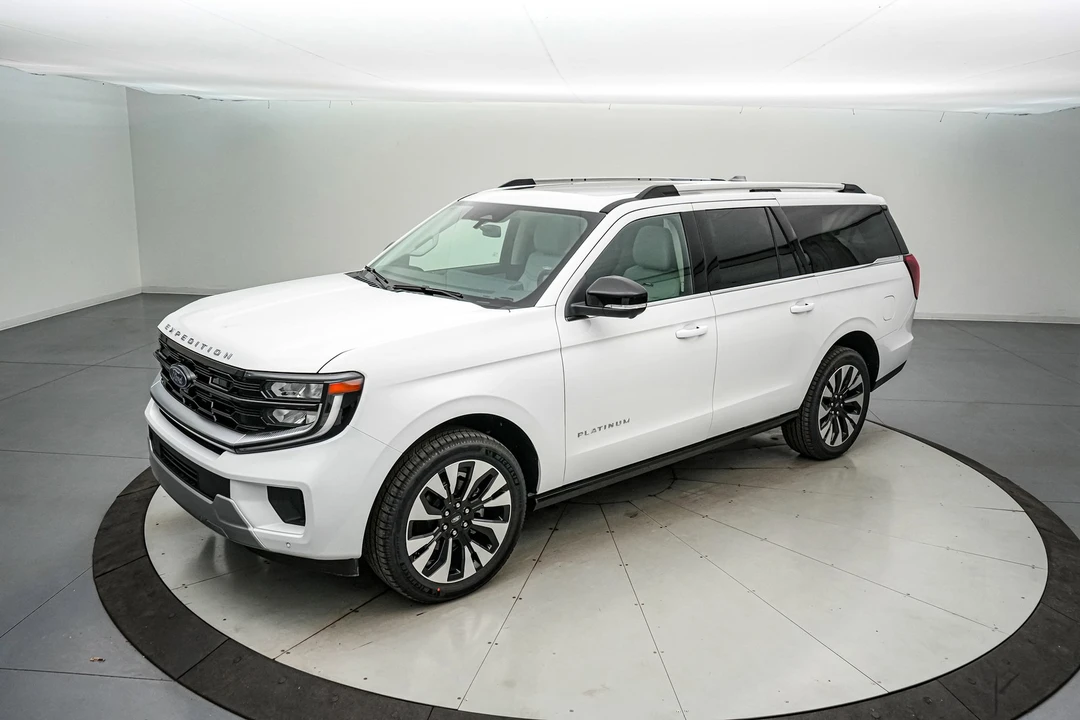 2026 Ford Expedition 5th Gen - Image 9 of 21