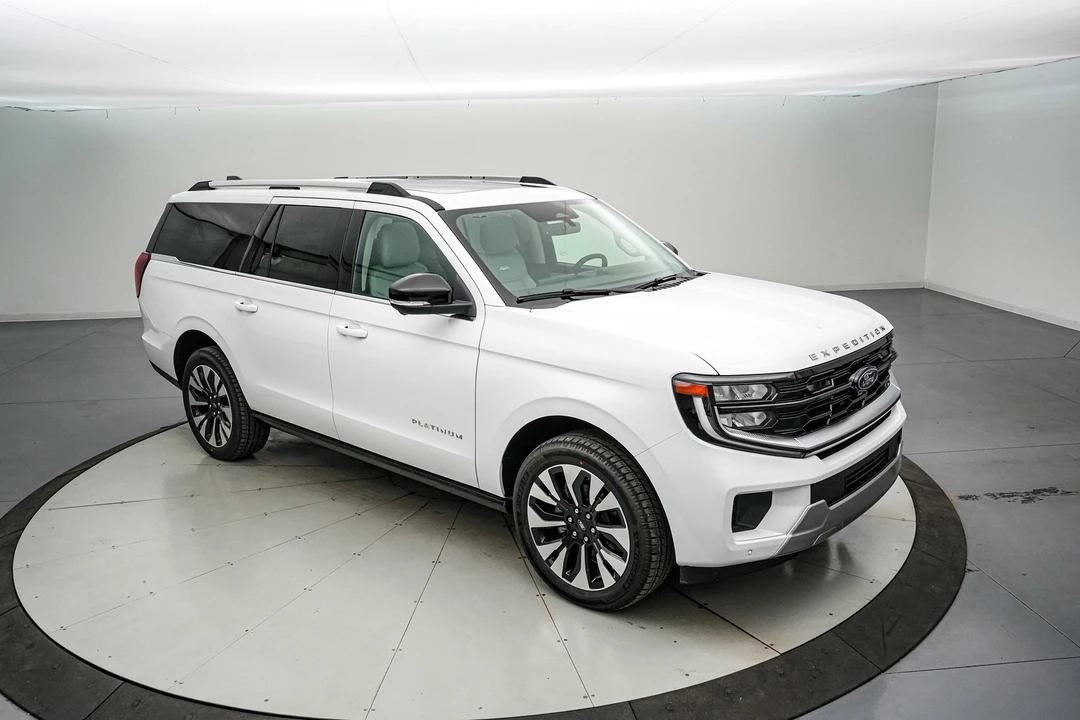 2026 Ford Expedition 5th Gen - Image 2 of 21