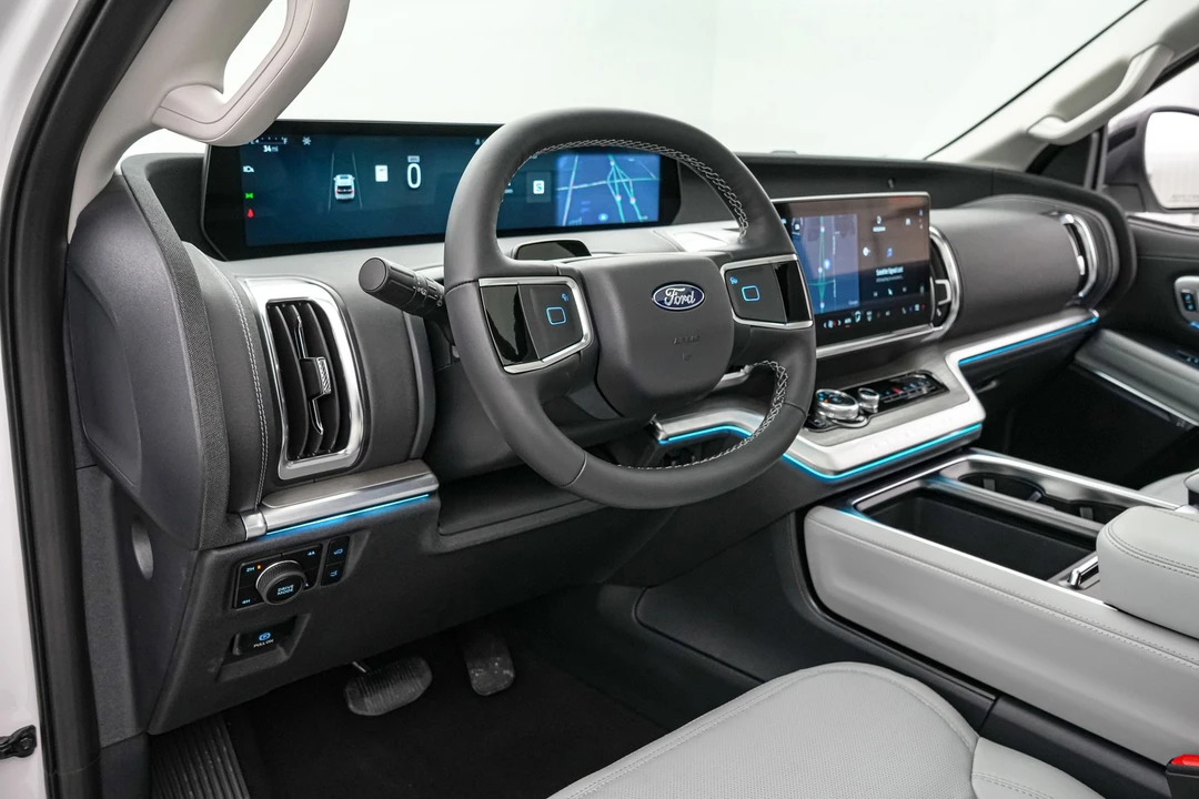 2026 Ford Expedition 5th Gen - Image 14 of 21