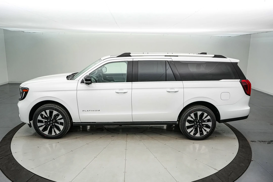 2026 Ford Expedition 5th Gen - Image 8 of 21