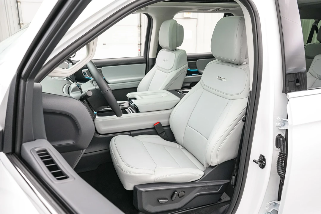 2026 Ford Expedition 5th Gen - Image 13 of 21