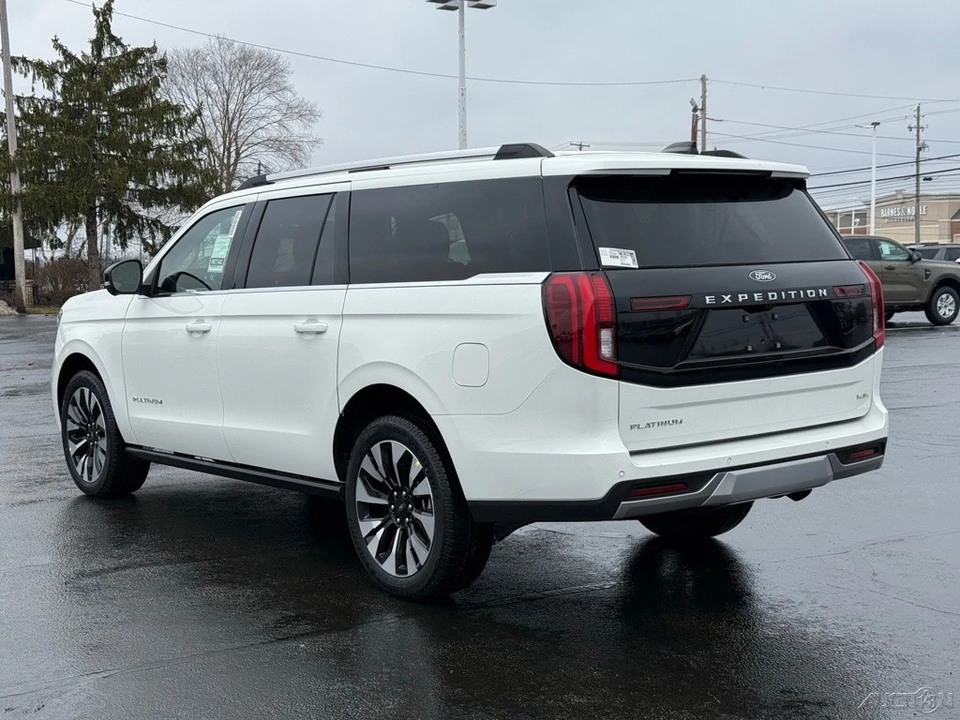 2026 Ford Expedition 5th Gen - Image 3 of 12