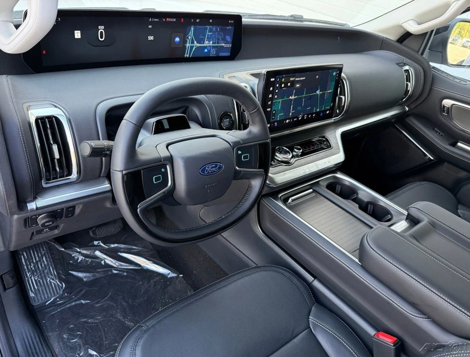 2026 Ford Expedition 5th Gen - Image 14 of 21