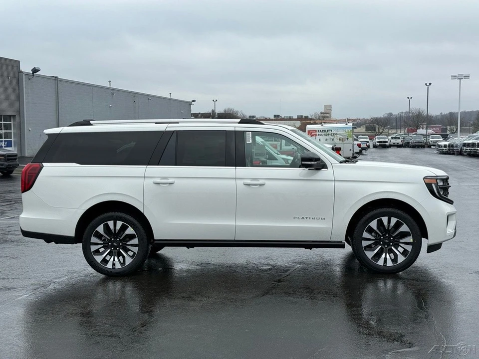 2026 Ford Expedition 5th Gen - Image 7 of 12