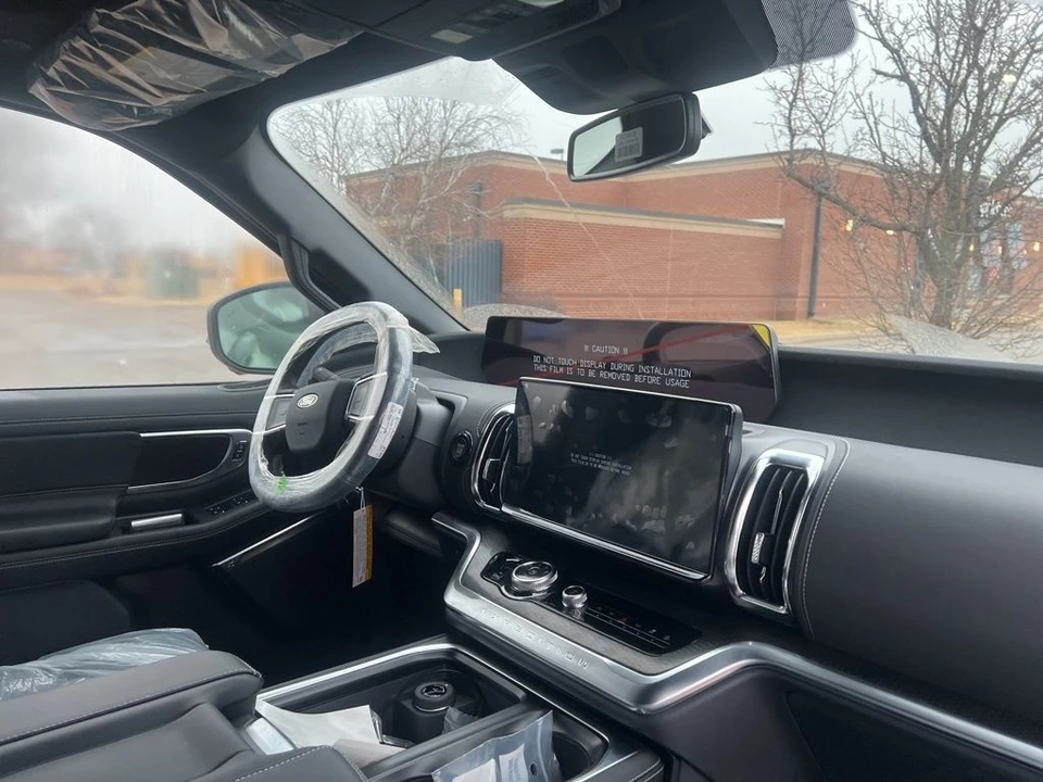 2026 Ford Expedition 5th Gen - Image 10 of 12