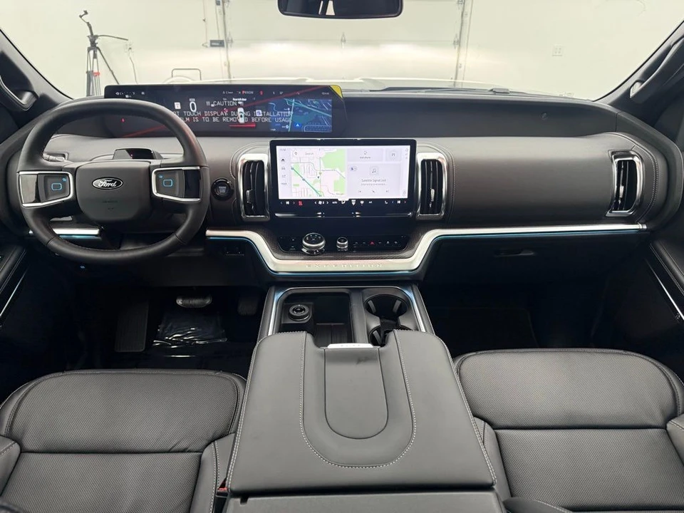 2026 Ford Expedition 5th Gen - Image 2 of 12