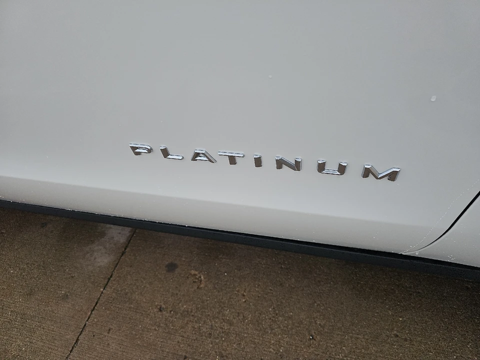 2026 Ford Expedition 5th Gen - Image 5 of 21