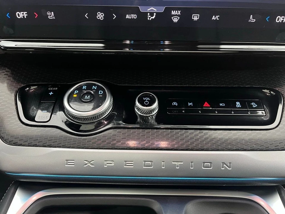 2026 Ford Expedition 5th Gen - Image 6 of 12