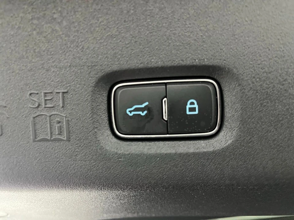2026 Ford Expedition 5th Gen - Image 11 of 12