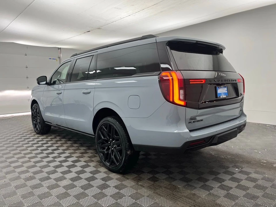 2026 Ford Expedition 5th Gen - Image 12 of 12