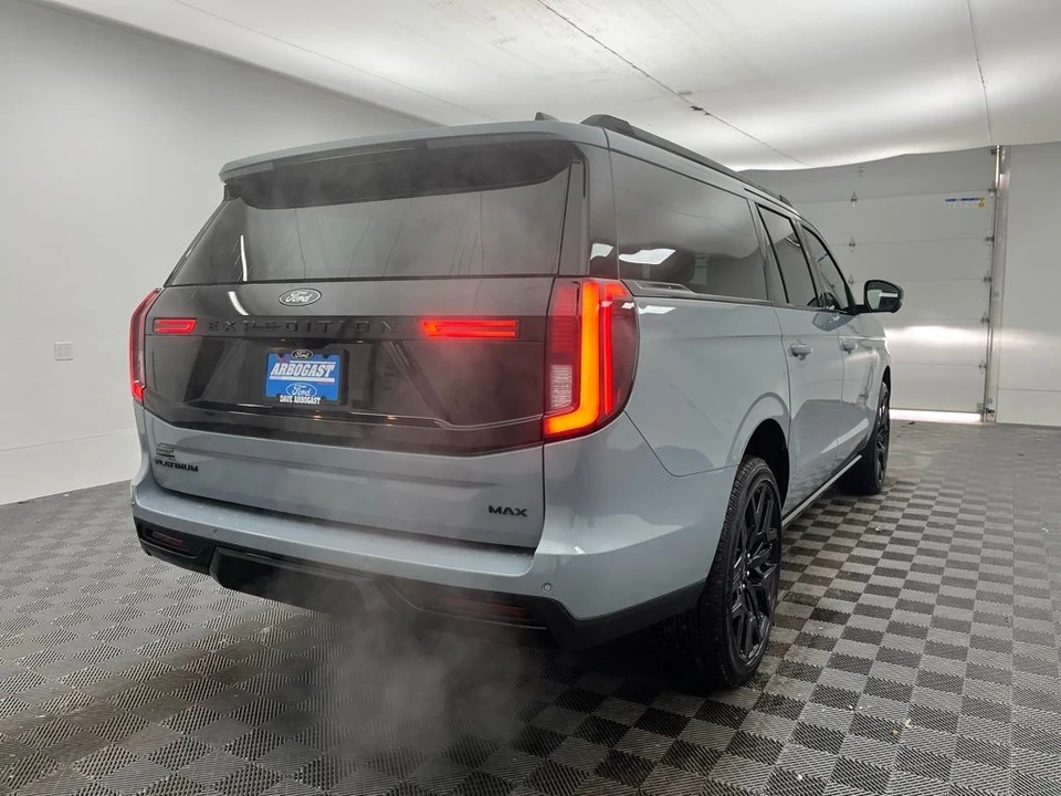 2026 Ford Expedition 5th Gen - Image 8 of 12