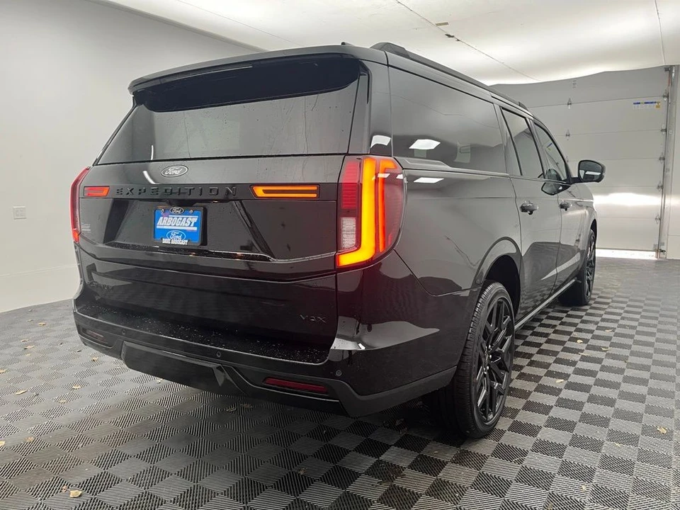 2026 Ford Expedition 5th Gen - Image 7 of 12