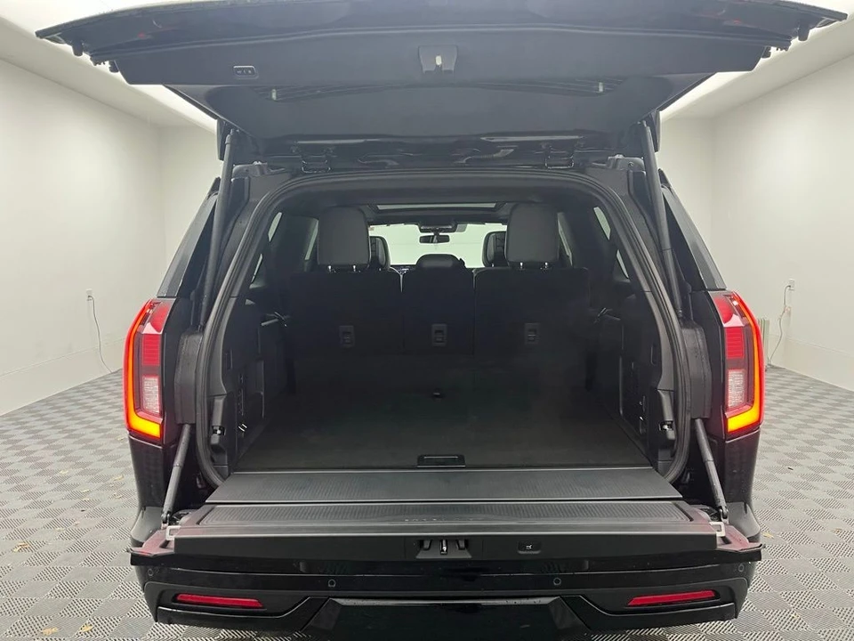 2026 Ford Expedition 5th Gen - Image 9 of 12