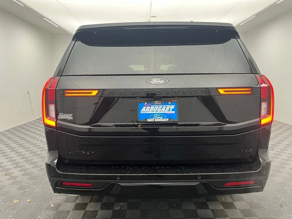2026 Ford Expedition 5th Gen - Image 8 of 12