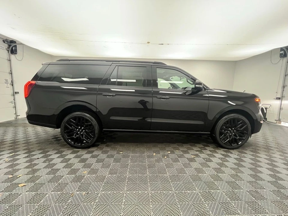 2026 Ford Expedition 5th Gen - Image 6 of 12