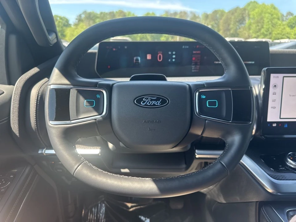 2026 Ford Expedition 5th Gen - Image 14 of 21