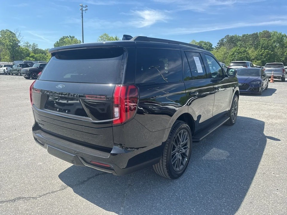 2026 Ford Expedition 5th Gen - Image 5 of 21