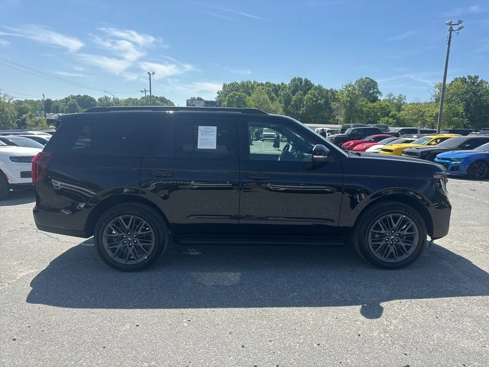 2026 Ford Expedition 5th Gen - Image 6 of 21