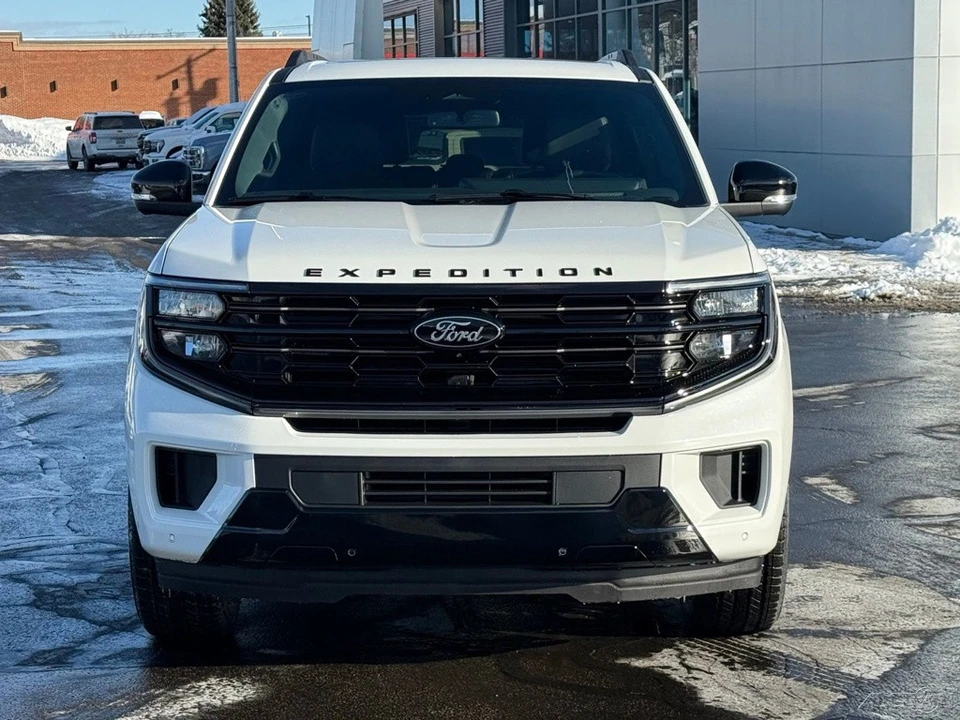 2026 Ford Expedition 5th Gen - Image 10 of 12