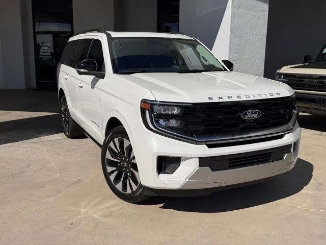 2026 Ford Expedition 5th Gen - Image 2 of 12