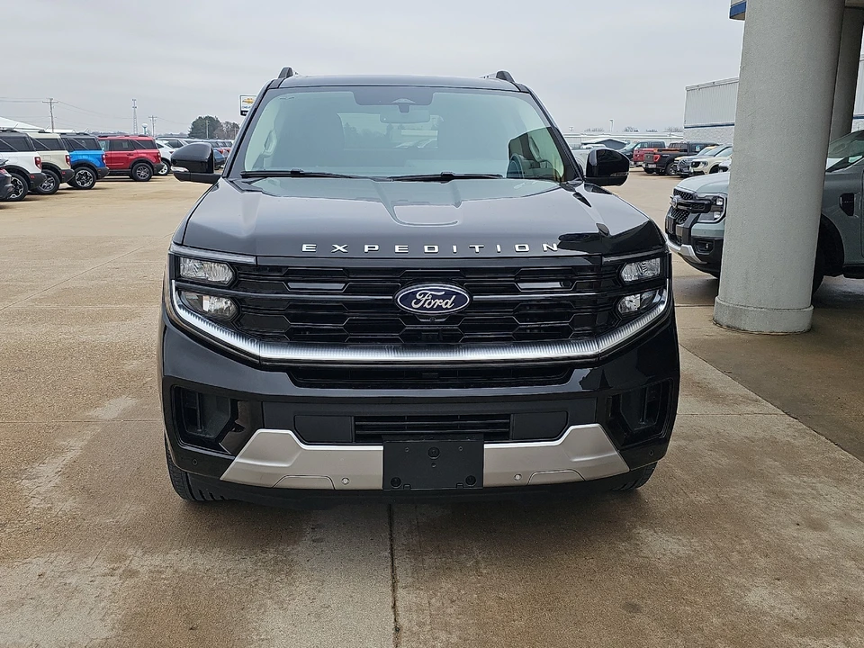 2026 Ford Expedition 5th Gen - Image 3 of 21