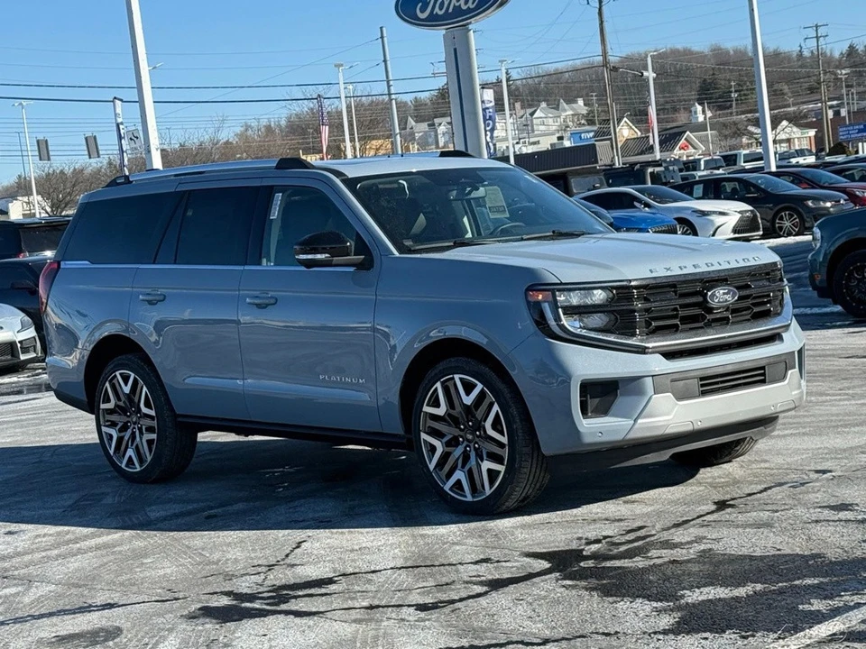 2026 Ford Expedition 5th Gen - Image 9 of 21