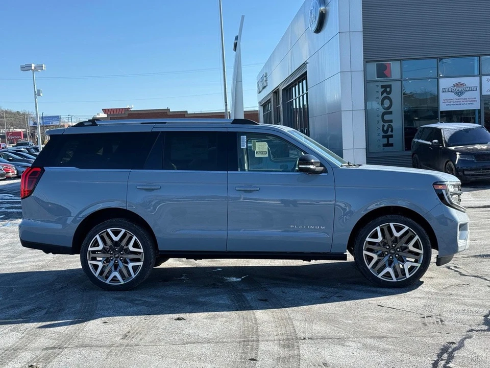 2026 Ford Expedition 5th Gen - Image 7 of 21