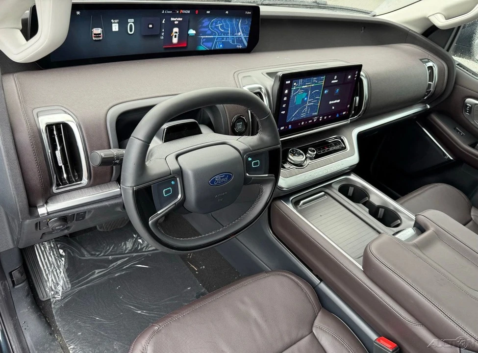 2026 Ford Expedition 5th Gen - Image 14 of 21