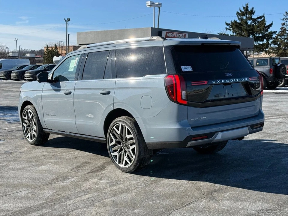 2026 Ford Expedition 5th Gen - Image 3 of 21
