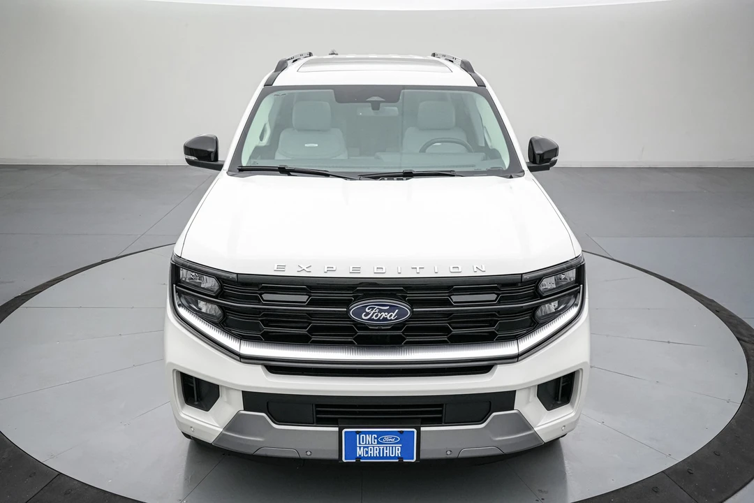 2026 Ford Expedition 5th Gen - Image 10 of 21